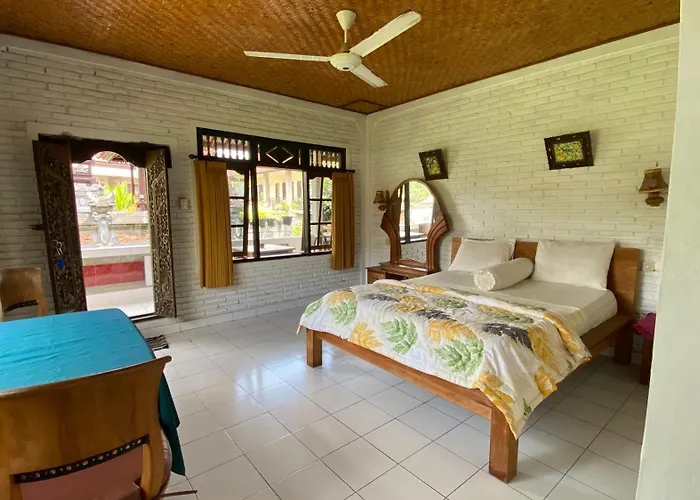 Ayu Bisma * Ubud